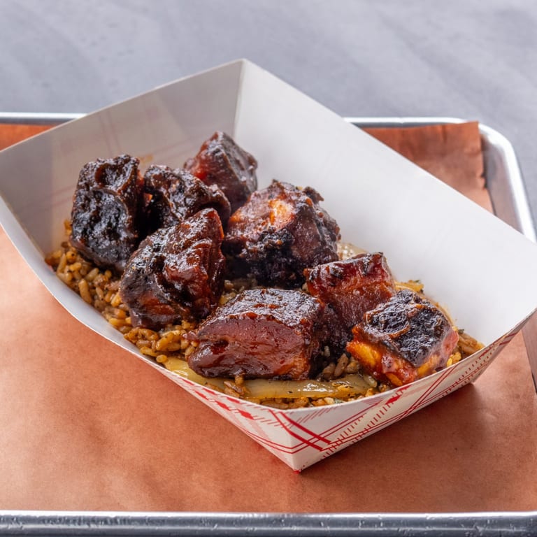 Slow-Smoked Favorites, Crafted Right